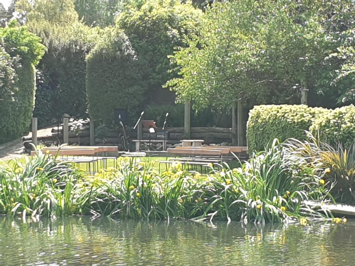Accommodation At Lakeside 오아마루 외부 사진